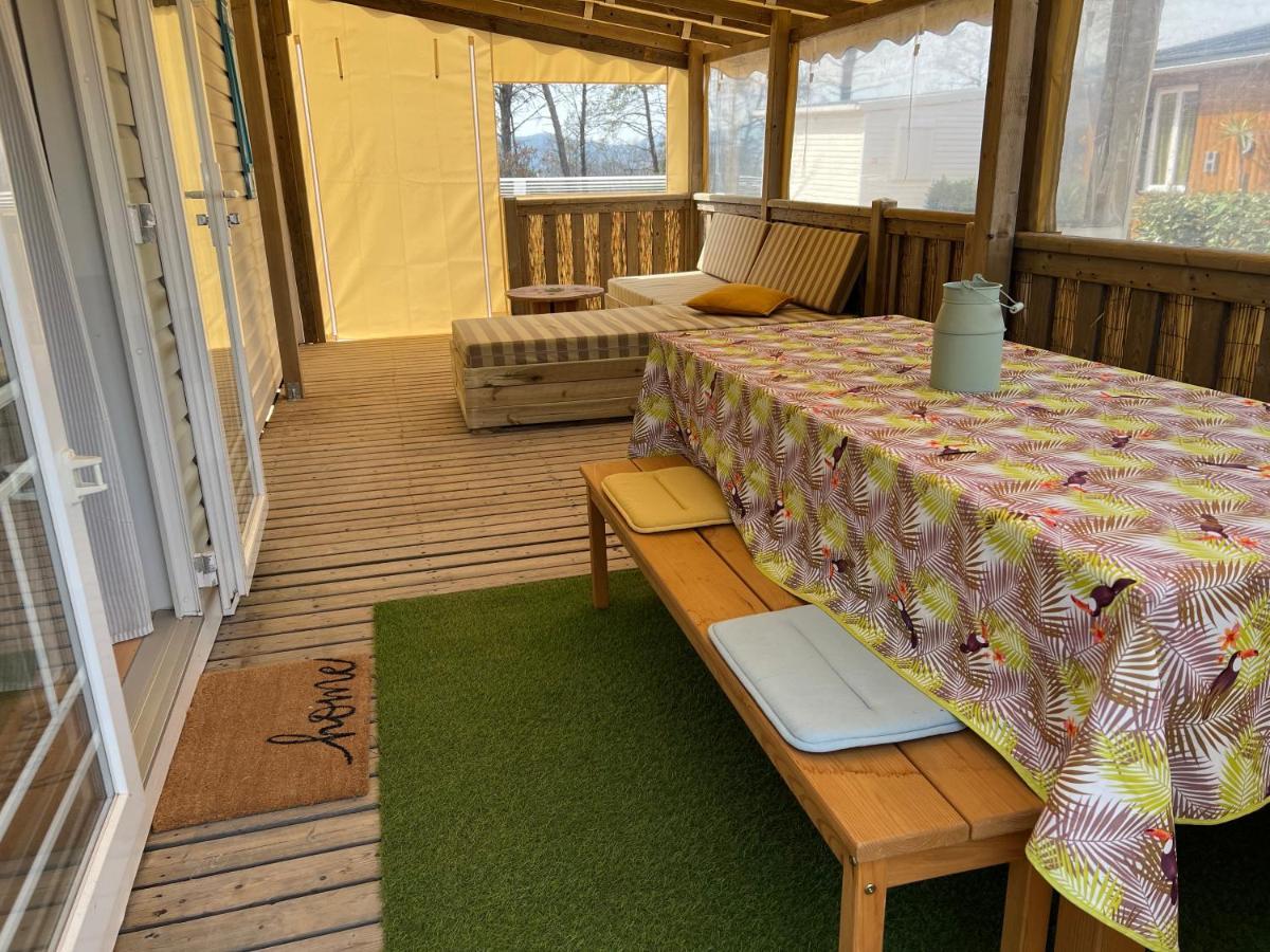 Joli Mobil-Home De Vacances, Ideal Pour Les Familles Rocbaron Exterior foto