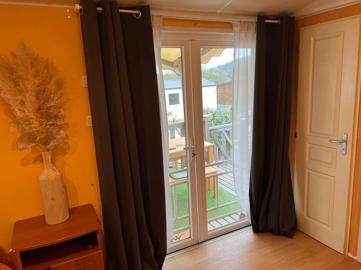 Joli Mobil-Home De Vacances, Ideal Pour Les Familles Rocbaron Exterior foto