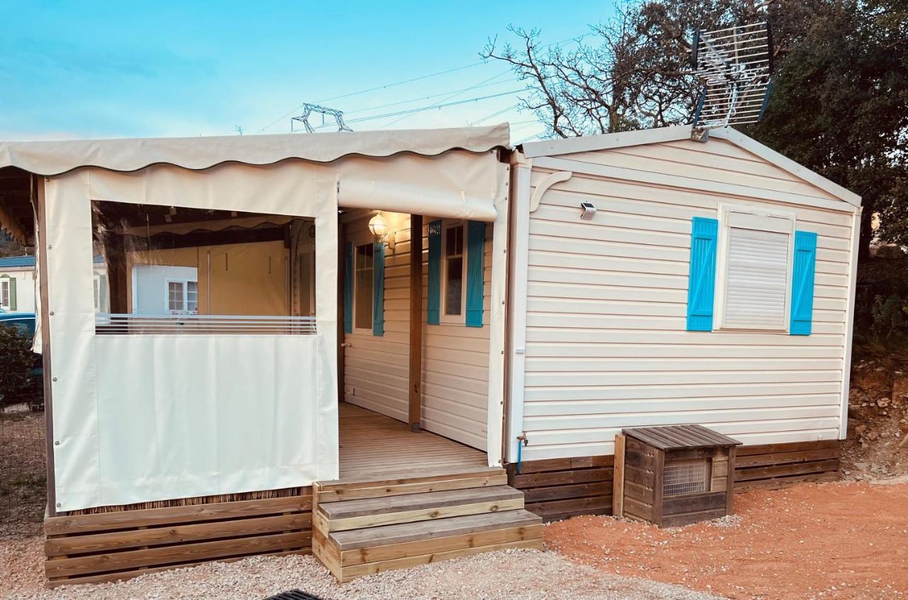 Joli Mobil-Home De Vacances, Ideal Pour Les Familles Rocbaron Exterior foto